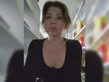 Bongacams Free Live Porn of MyLittlegi
