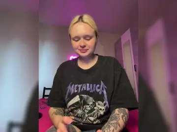 Bongacams Sex Cam of LuxBby