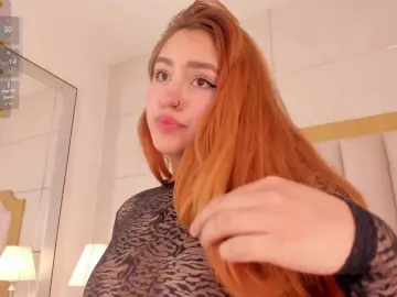 Bongacams Best live sex cam show of MaddieParker