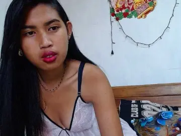Bongacams Live Sex Cam of PrincessAriahsquirty4u2