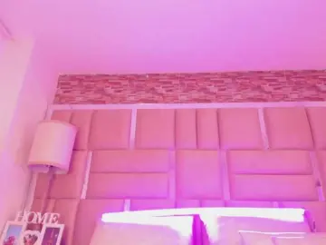 Bongacams Nude Webcam of ShaniaBrown