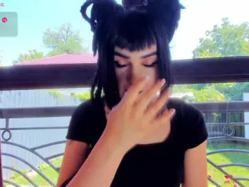 Bongacams Nude Webcam of ingridblondy94