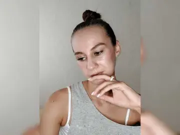 Bongacams Watch Live Sex Cams of Gloriya-S