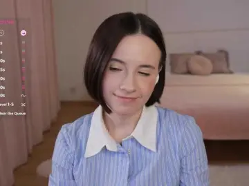 Bongacams Free Live Porn of -FemaleEssence-