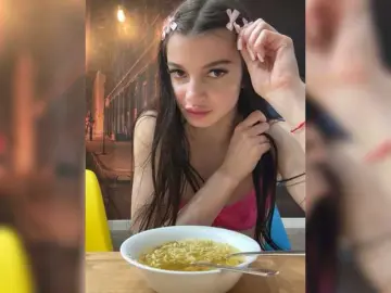 Bongacams Free Porn Cam of shottup