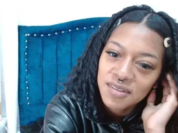Bongacams Free Porn Cam of amathistalx