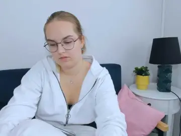 Bongacams Private Sex Chat of AlicePretty69