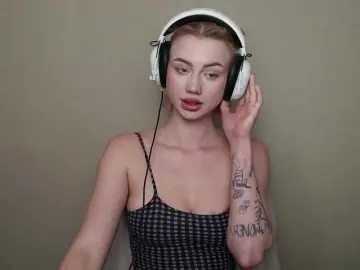 Bongacams Private Sex Chat of Linaaa