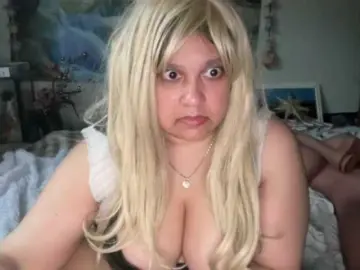 Bongacams Adult Webcam of DUMBHOEMELANIE