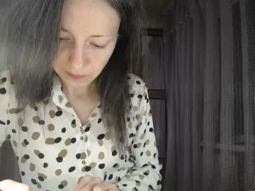 Bongacams Watch Live Sex Cams of Mint-Lime