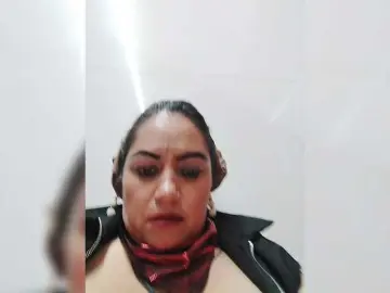 Bongacams Best live sex cam show of AlexaBrown12