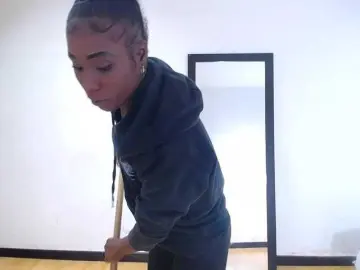Bongacams Free Live Porn of goldenn-ass