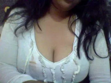 Bongacams Sex Cam of babyhornyx