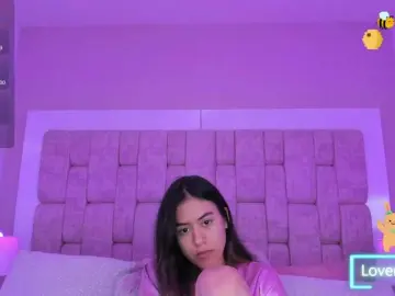 Bongacams Nude Webcam of SashaCollinss