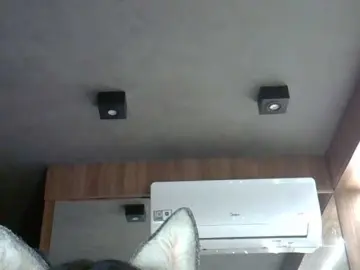 Bongacams Live Porn of SkinnyKitty