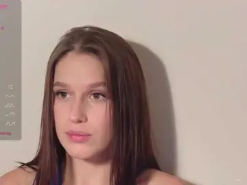 Bongacams Watch Live Sex Cams of anochkafoxgirl-1