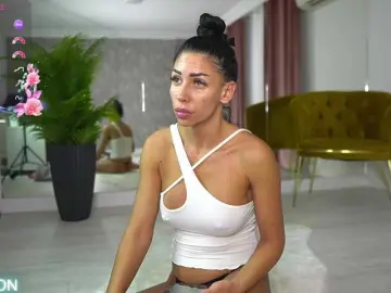Bongacams Best live sex cam show of MyaBlack