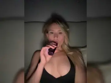 Bongacams Free Live Porn of Sunlovv