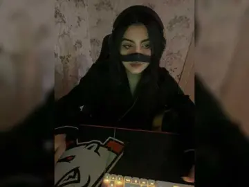 Bongacams Watch Live Sex Cams of aloeloea