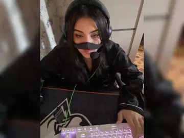 Bongacams Sex Cam of aloeloea