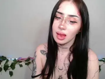 Bongacams Adult Webcam of Alisa-tattoogirl