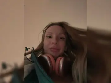 Bongacams Adult Webcams of GoldPussy69