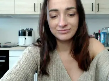 Bongacams Watch Live Sex Cams of LorennePlay