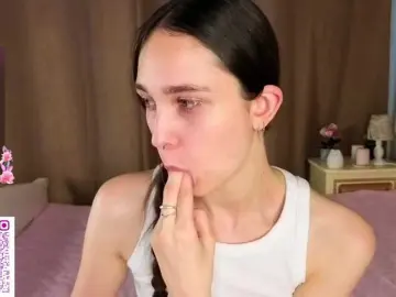 Bongacams Private Sex Chat of SoftieDream