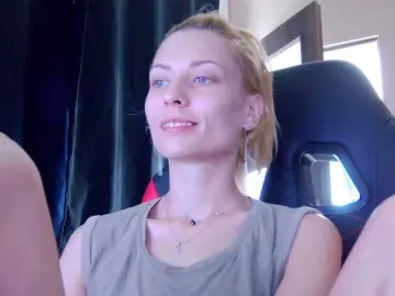 Bongacams Free Porn Cam of karo131324