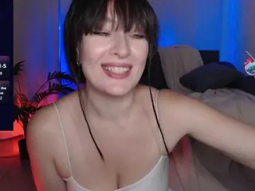 Bongacams Sex Chat of Zeeeme