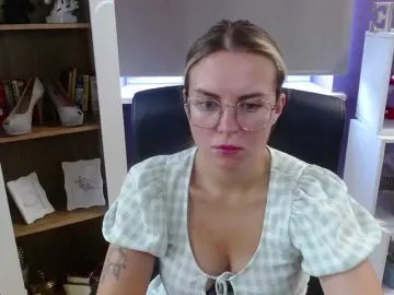 Bongacams Watch Live Sex Cams of soft-zoey