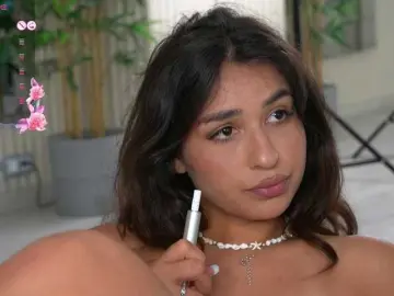 Bongacams Live Sex Cam of EmmaBlanco