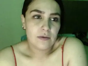 Bongacams Free Porn Cam of salmalopez