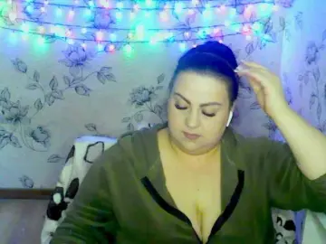 Bongacams Sex Cam of Ruby-Lorrie