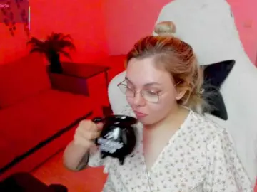 Bongacams Adult Webcam of hotbabatopp