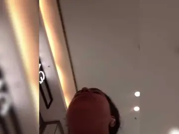 Bongacams Live Sex Cam of Mmmmmya