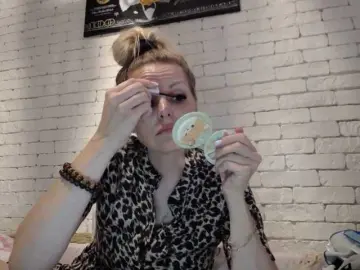 Bongacams Private Sex Chat of AngelAlone