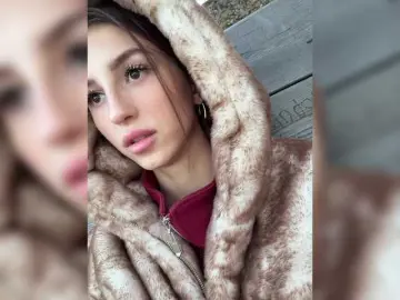 Bongacams Nude Webcam of EwaBrown