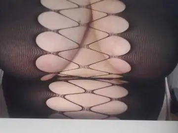 Bongacams Sex Cam of peachyshow