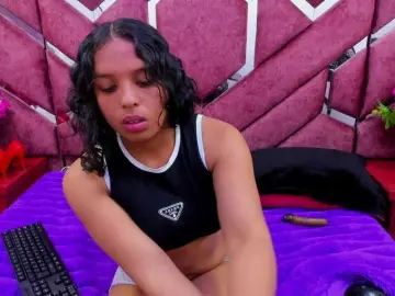 Bongacams Best live sex cam show of SquirtDirty