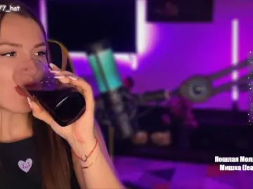 Bongacams Live Porn of Supergirl7771
