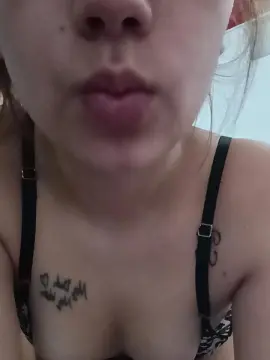 Cam4 Free Live Porn of Pipi005