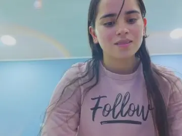 Cam4 Live Porn of angelica_dymond