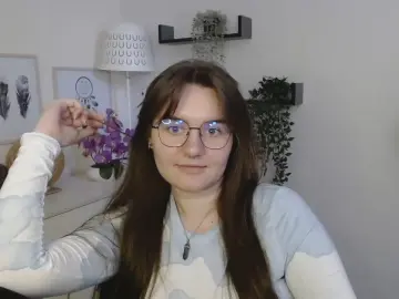 Cam4 Free Live Porn of julie_sensual