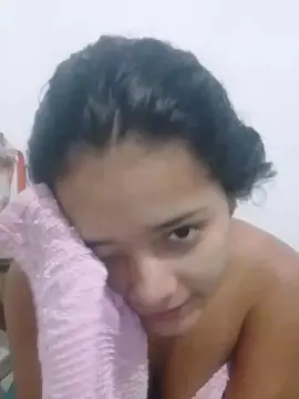 Cam4 Live Sex Cam of Sexy_mom34