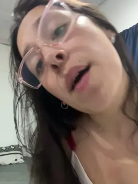 Cam4 Private Sex Chat of evelyn96
