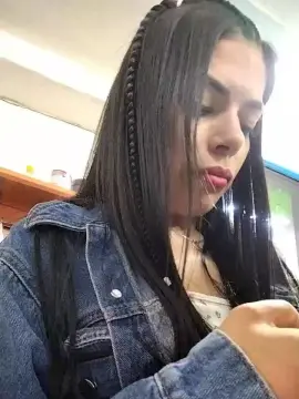Cam4 Sex Cam of Estefanii_R