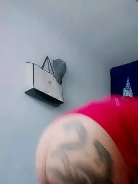 Cam4 Live Sex of KreepyH0e_