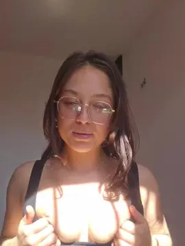 Cam4 Adult Video Chat of _paupcorn