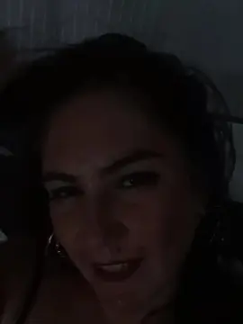 Cam4 Live Sex Cam of elychupachups